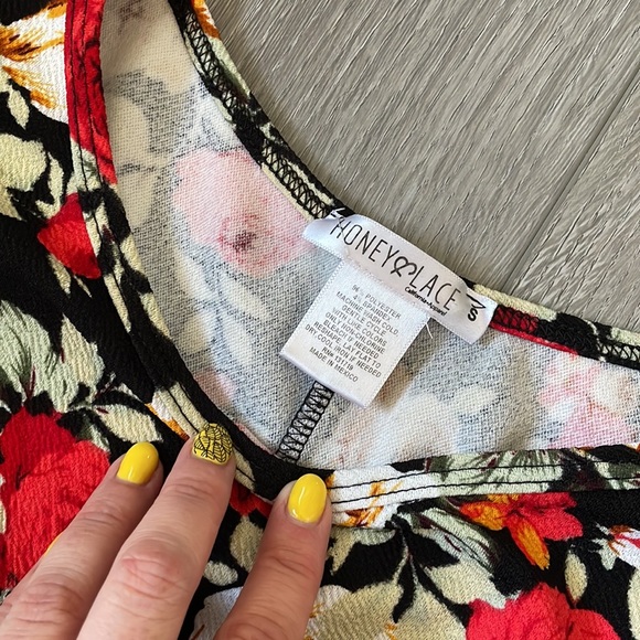 Rose Dress - Picture 4 of 7